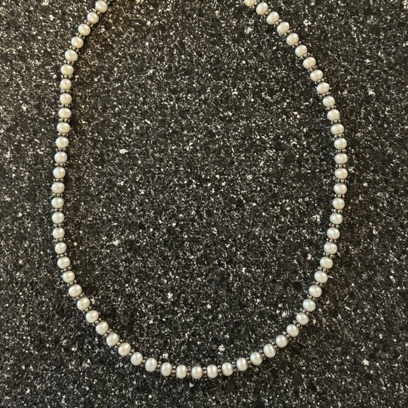 Pearl necklace and bracelet set - Picture 5 of 6